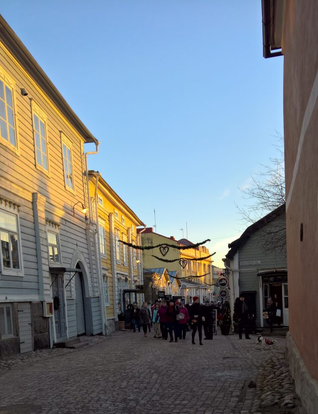 wp_20161210_14_00_10_pro